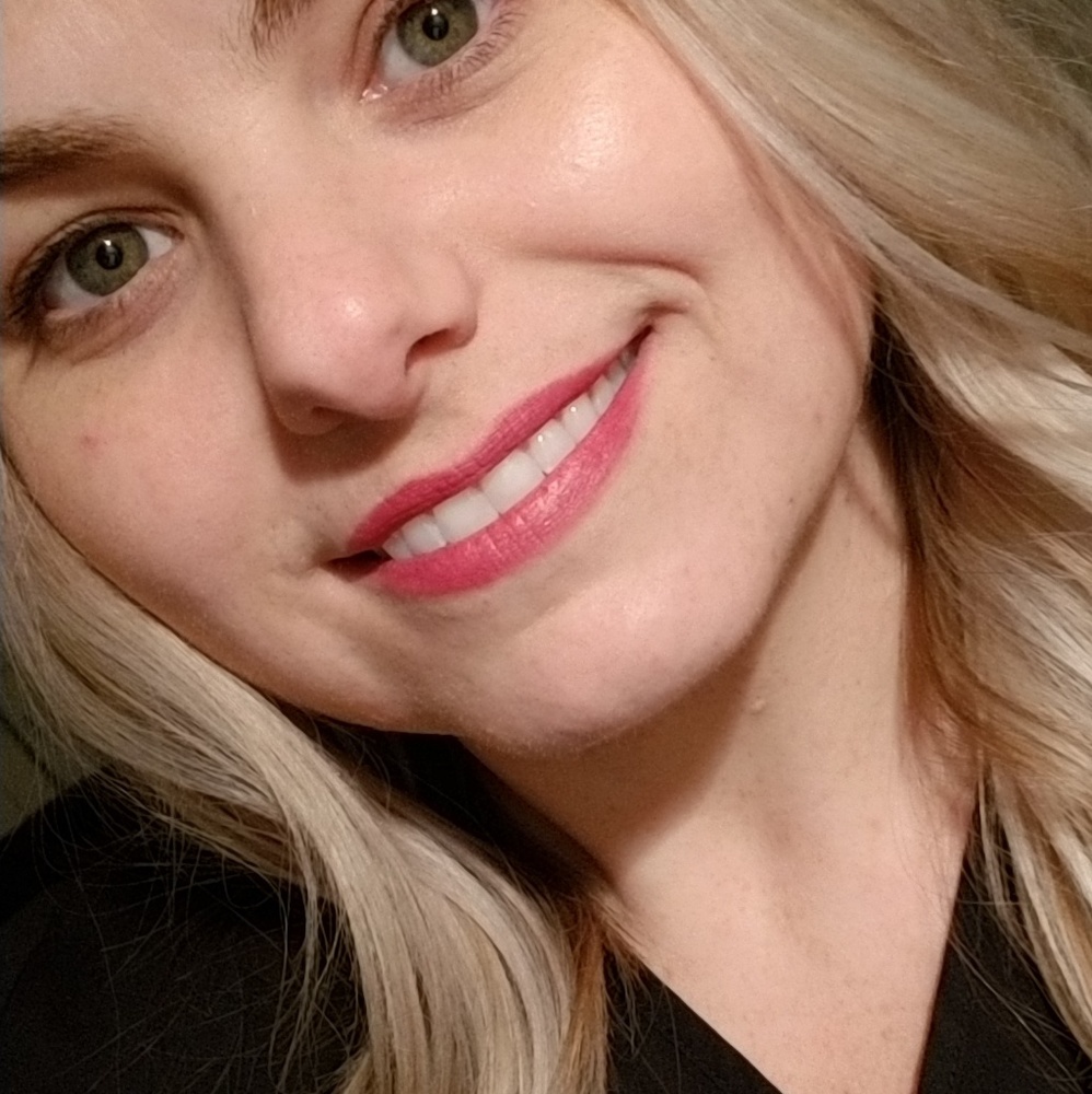 Meet your Posher, Tiffany